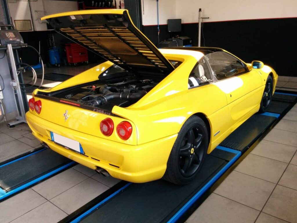 Ferrari 355